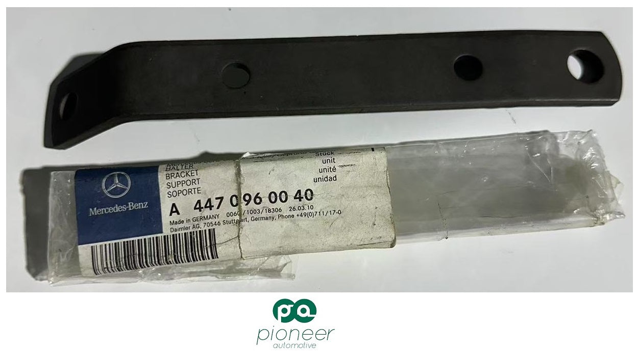 MERCEDES-BENZ 447 096 0040 BRACKET
