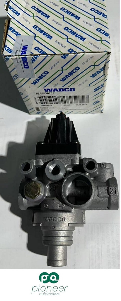 WABCO 975 303 071 0 Pressure Controller, compressed-air system