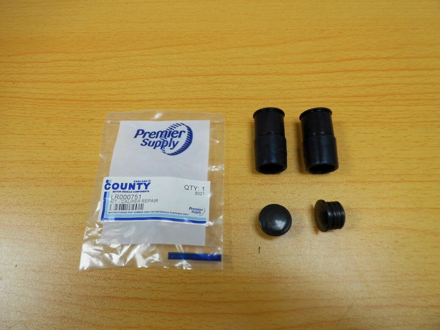 RANGE ROVER EVOQUE, VELAR BRAKE CALIPER GUIDE SLEEVE KIT LR000751