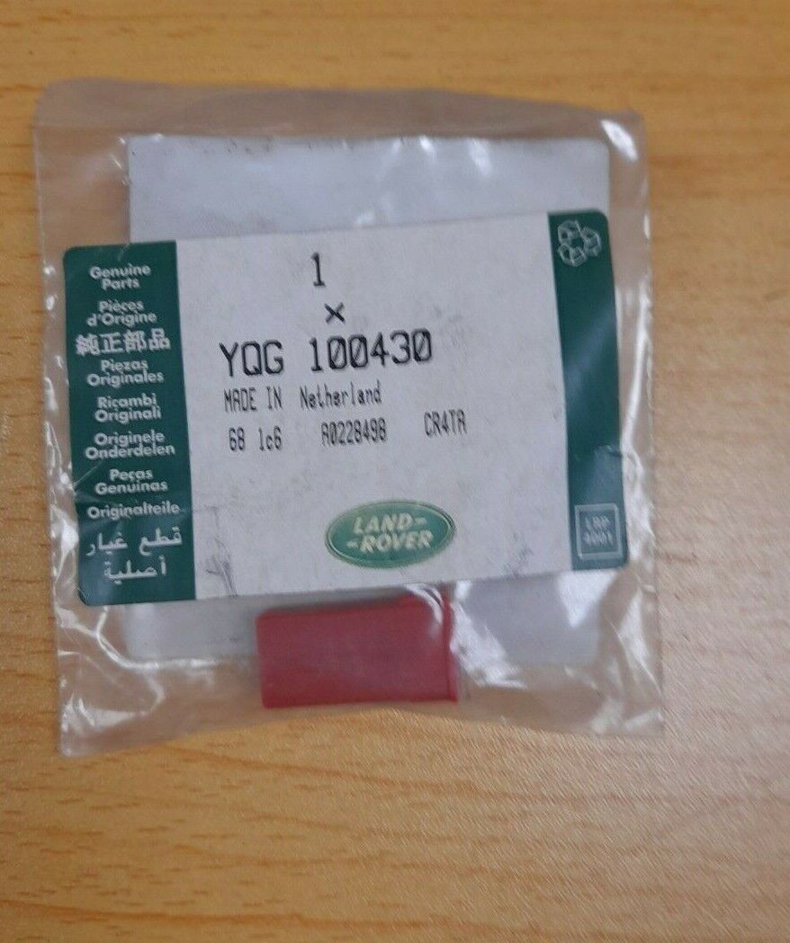GENUINE LAND ROVER FUSE 50 AMP FEMALE SQUARE PART NUMBER YQG100430