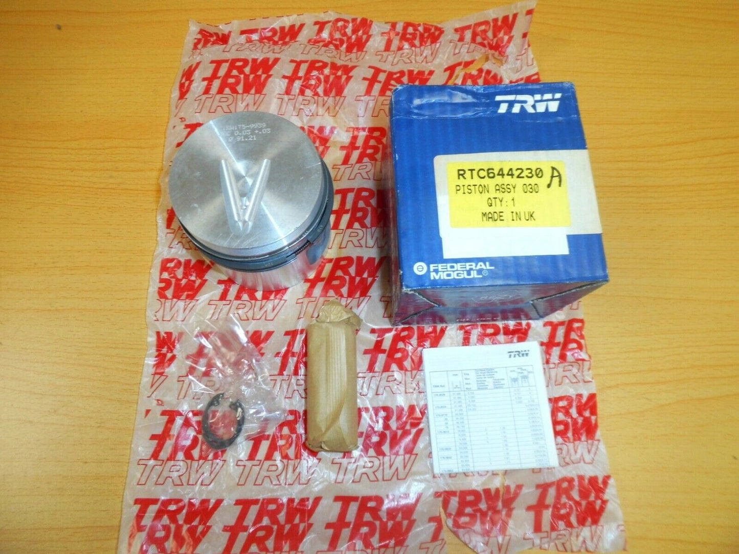 NOS TRW LAND ROVER DEFENDER 2.5 N/A DIESEL PISTON +30 OVERSIZE RTC644230