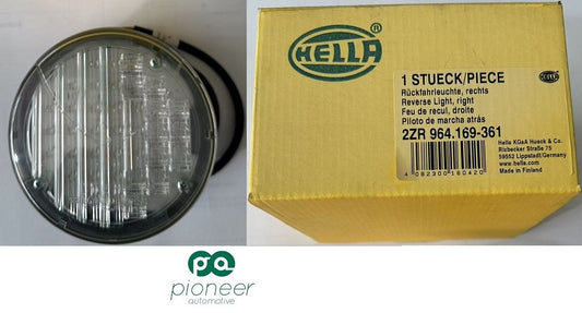2ZR964169361 - Reverse Light