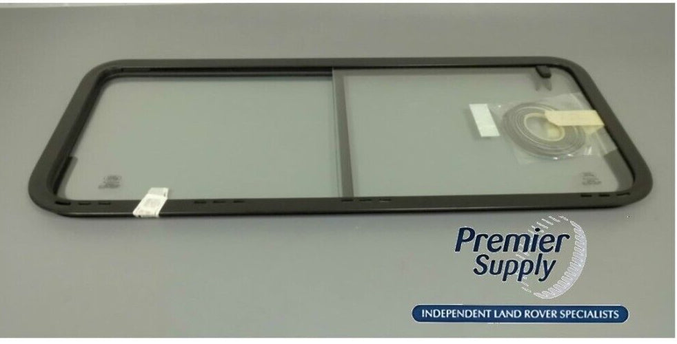GENUINE LAND ROVER DEFENDER RIGHT HAND BODYSIDE SLIDING GLASS WINDOW LR018575