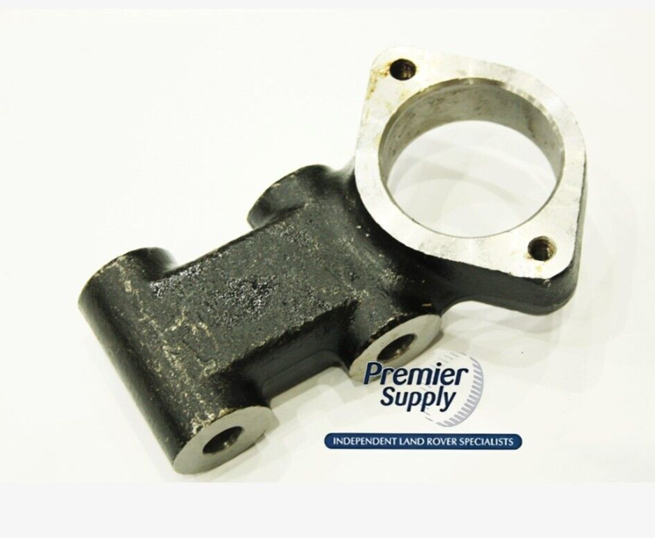 LAND ROVER DEFENDER, DISCOVERY 1 - A FRAME BALL JOINT  FULCRUM BRACKET LR045401