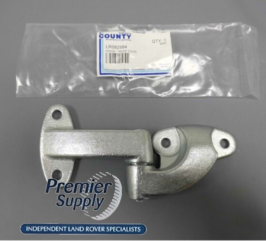 LAND ROVER DEFENDER REAR SAFARI DOOR UPPER HINGE LR082984