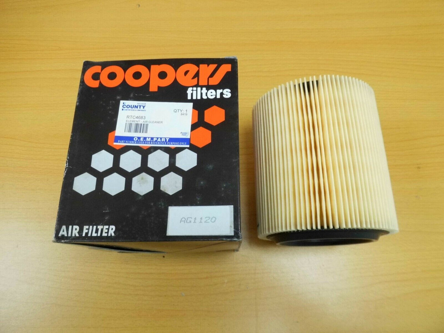 LAND ROVER DISCOVERY 1, RANGE ROVER CLASSIC V8 EFI AIR FILTER RTC4683