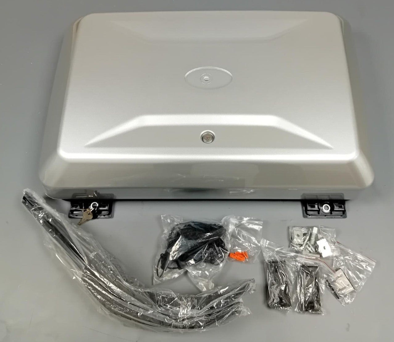 NEW LAND ROVER DEFENDER EXTERIOR SIDE MOUNTED TOOL BOX